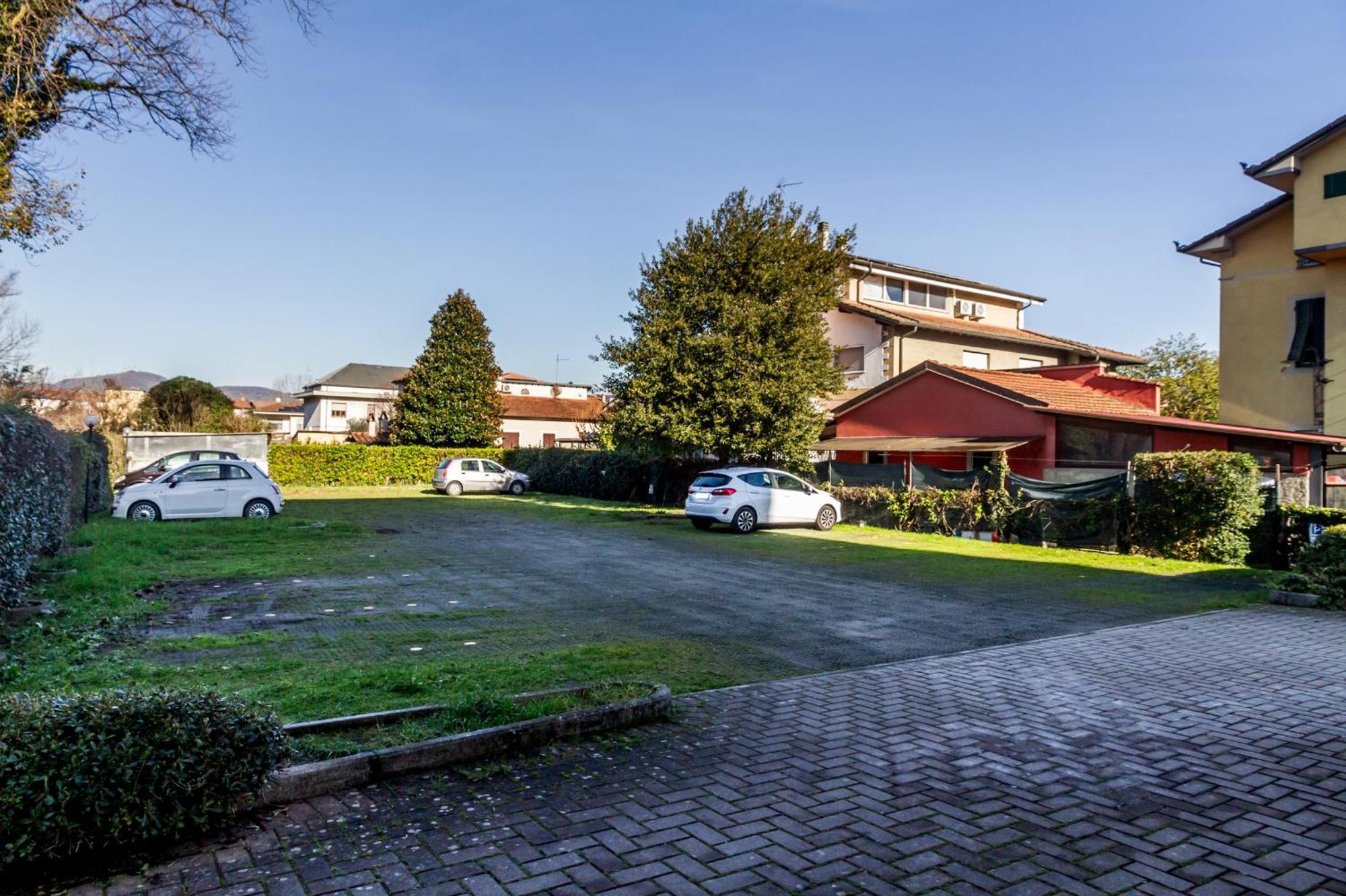 Il Cedro-15 Min Dalle Mura Wi-fi Private Parking Appartement Lucca